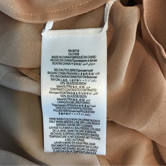 BCBGMaxAzria Pink NWT Maxi Dress Velvet Silk Boho V-neck Balletcore - Picture 9 of 10